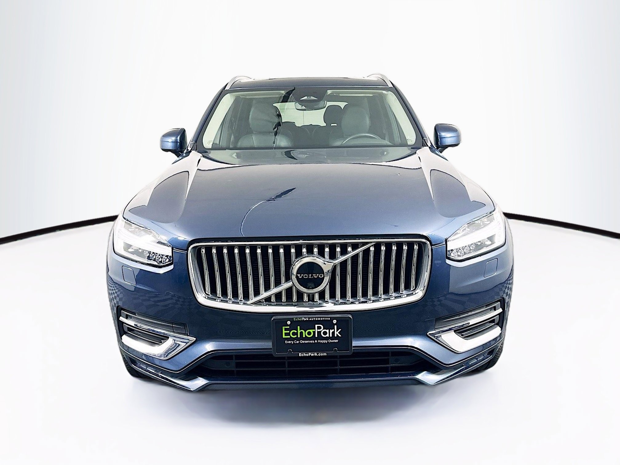 Used 2023 Volvo XC90 B6 Plus w/ Protection Package Premier image 2