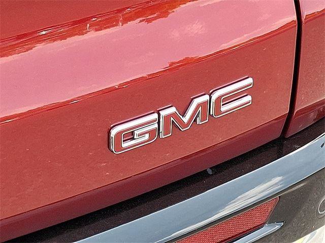 Used 2024 GMC Acadia Denali w/ LPO, Floor Liner Package image 28