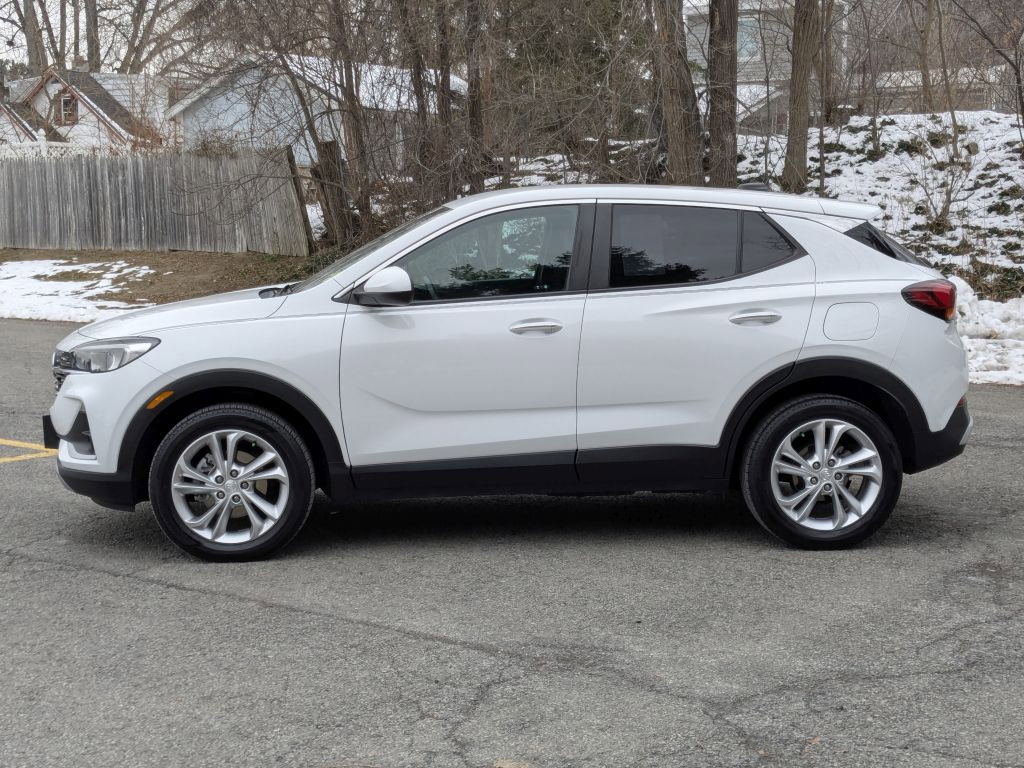 Certified 2022 Buick Encore GX Preferred w/ Cold Weather Comfort Package image 4