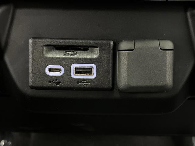 Used 2019 Chevrolet Silverado 1500 LT w/ All-Star Edition image 23