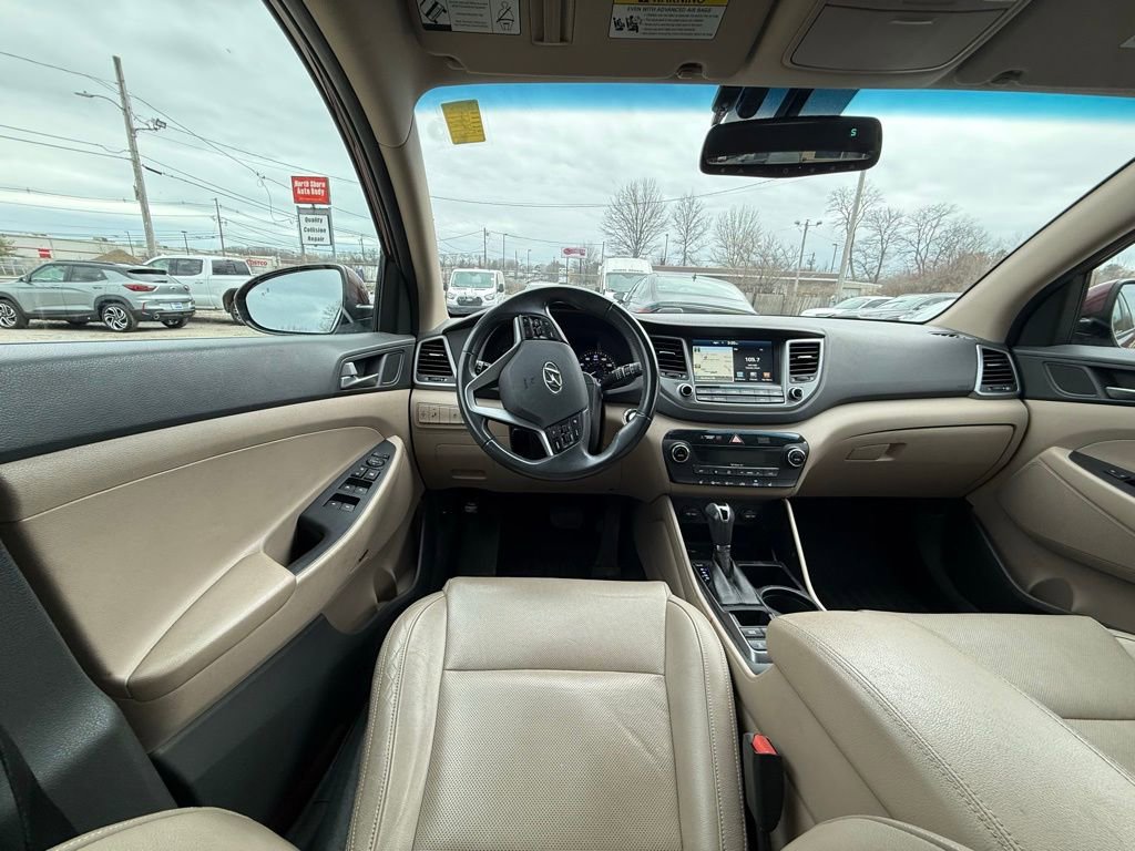 Used 2017 Hyundai Tucson SE Plus image 12