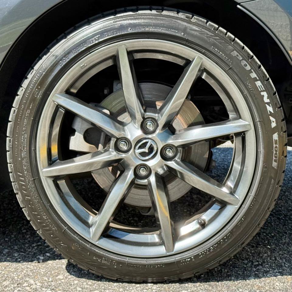 Used 2017 MAZDA MX-5 Miata RF Grand Touring RWD image 21