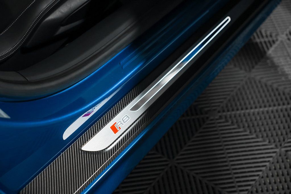 Used 2017 Audi R8 V10 plus image 23