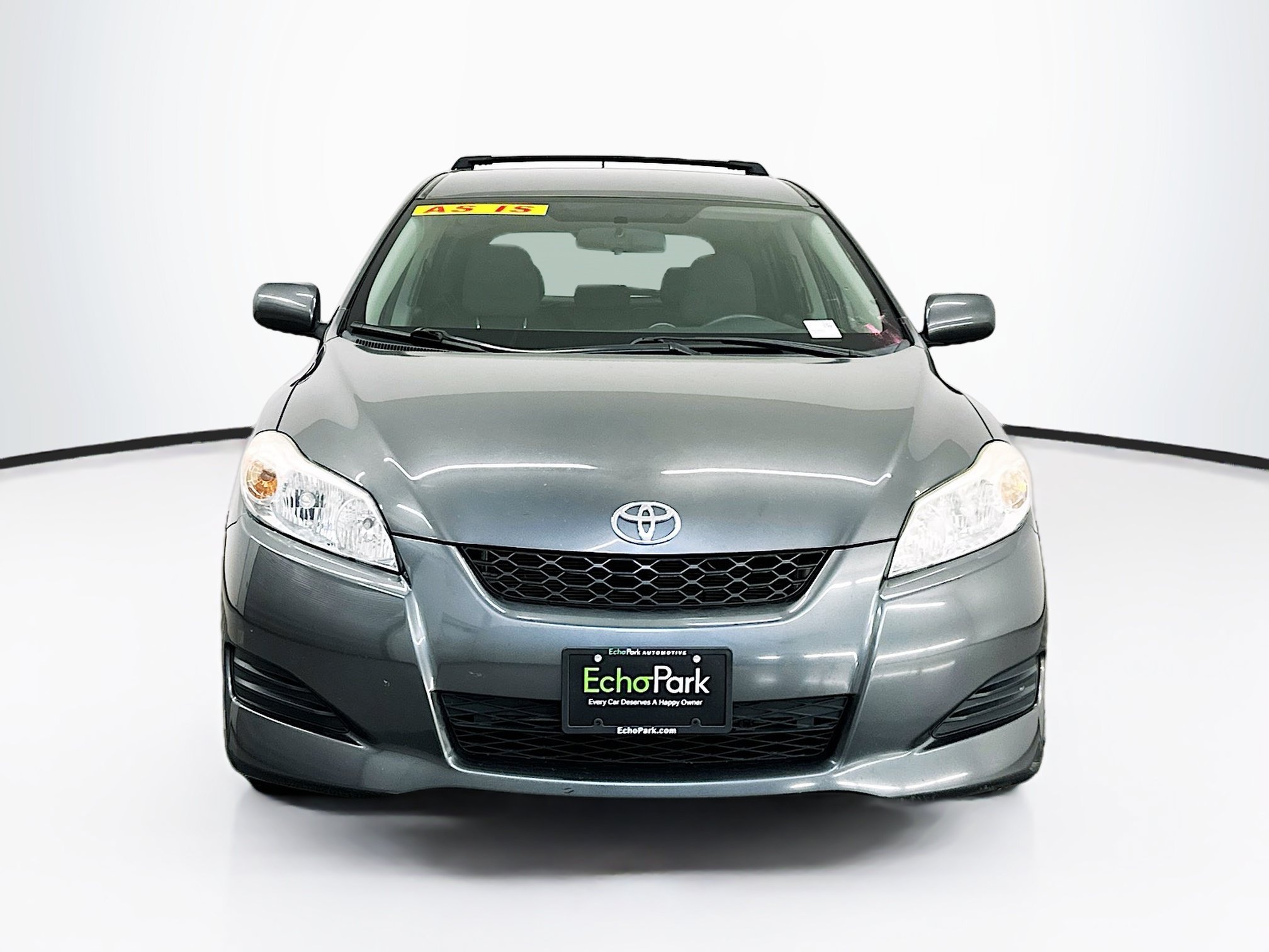 Used 2010 Toyota Matrix FWD image 2