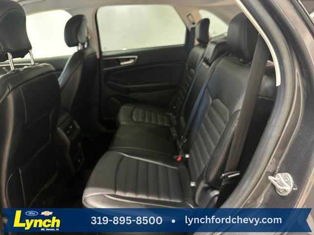 Used 2017 Ford Edge SEL w/ Equipment Group 201A AWD/4WD image 18