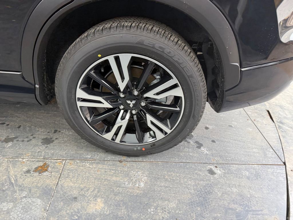 New 2026 Mitsubishi Eclipse Cross SEL image 35