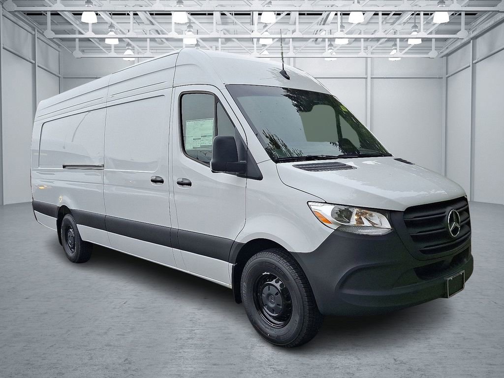 New 2025 Mercedes-Benz Sprinter 2500 image 2