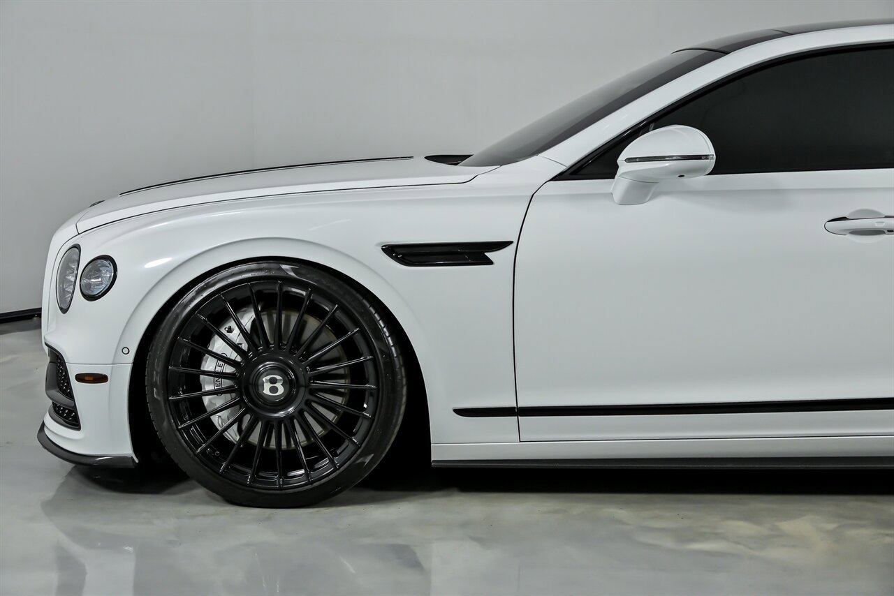 Used 2023 Bentley Flying Spur V8 image 7