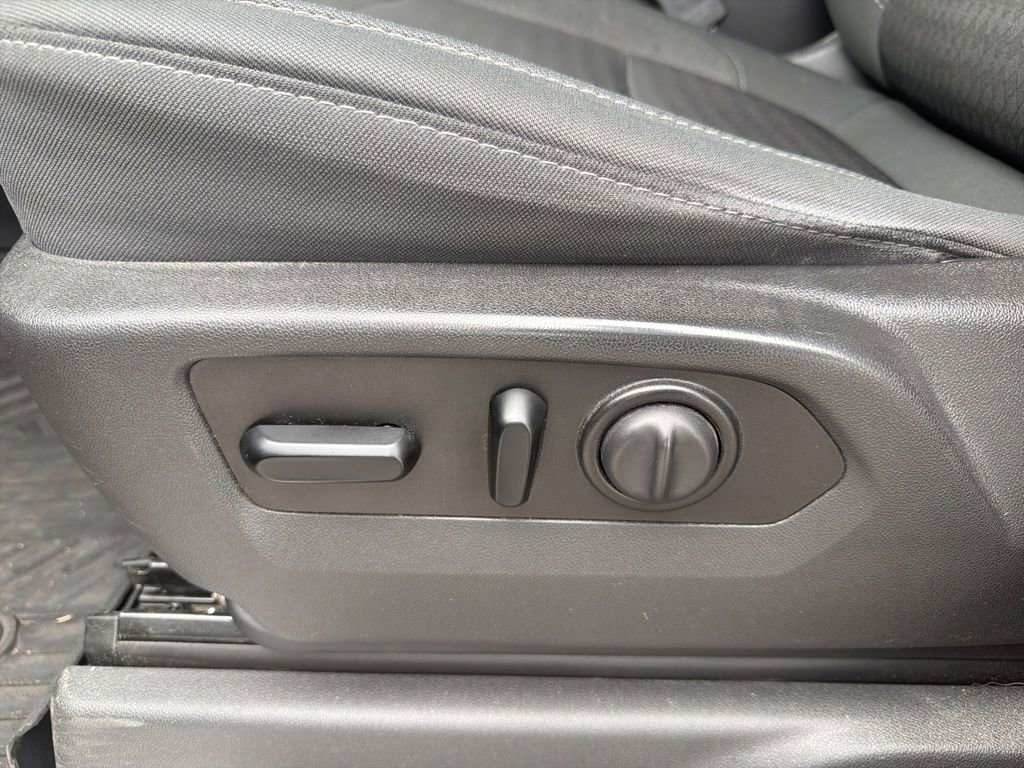 Used 2020 Chevrolet Silverado 1500 LT Trail Boss image 10