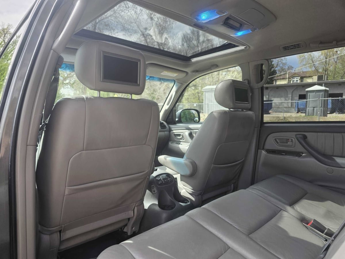 Used 2003 Toyota Sequoia Limited AWD/4WD image 27