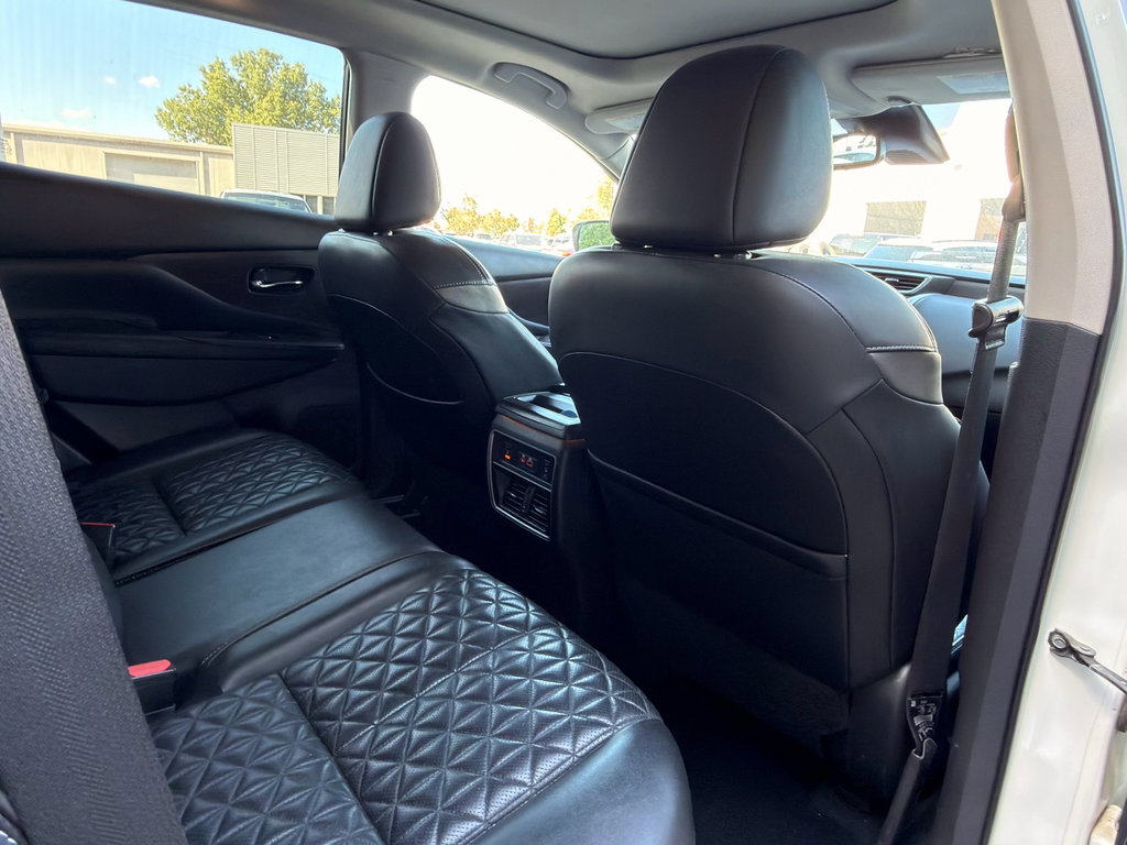 Used 2019 Nissan Murano Platinum w/ Cargo Package FWD image 15