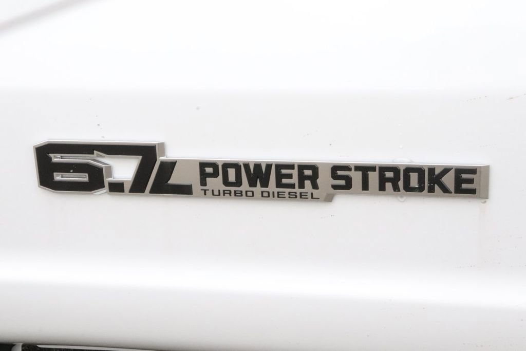 New 2025 Ford F550 4x4 Regular Cab Super Duty image 18