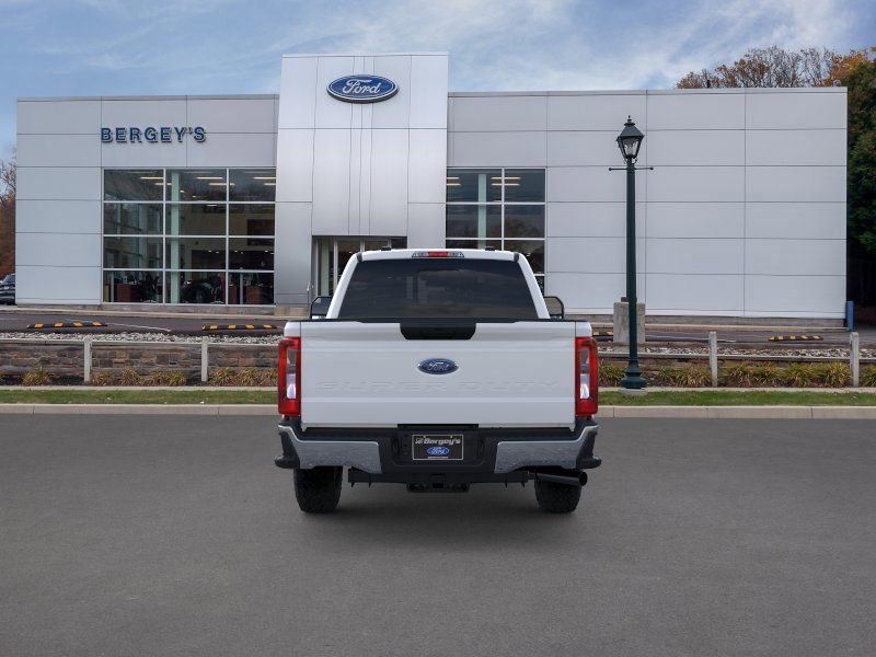 New 2026 Ford F250 XL w/ XL Off-Road Package AWD/4WD image 5
