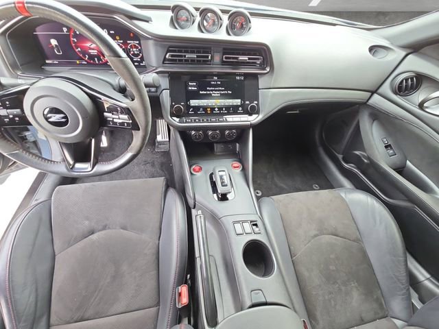 Used 2024 Nissan Z NISMO w/ Floor Mat Package RWD image 20