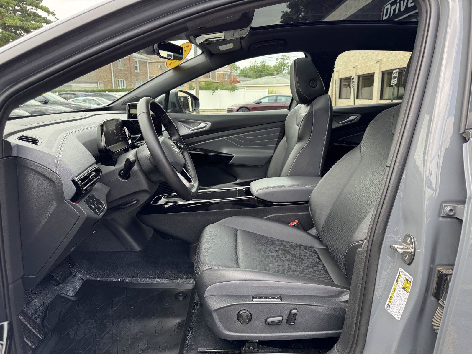 Used 2023 Volkswagen ID.4 Pro S RWD image 18