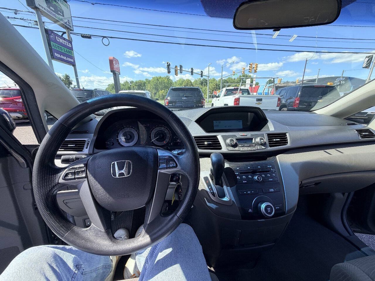 Used 2011 Honda Odyssey EX image 48