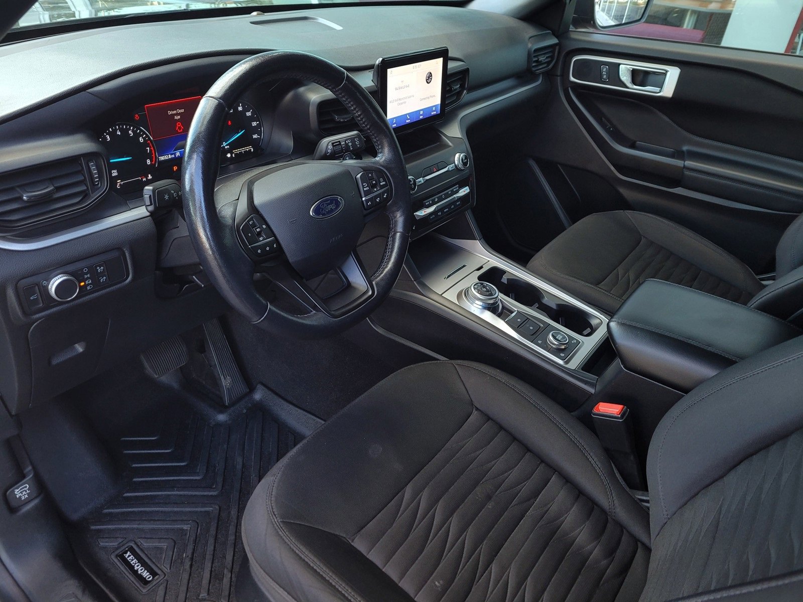 Used 2020 Ford Explorer XLT w/ Comfort Package image 8