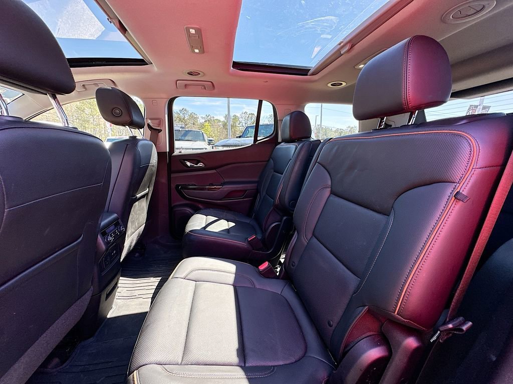 Used 2023 GMC Acadia AT4 w/ Technology Package image 4