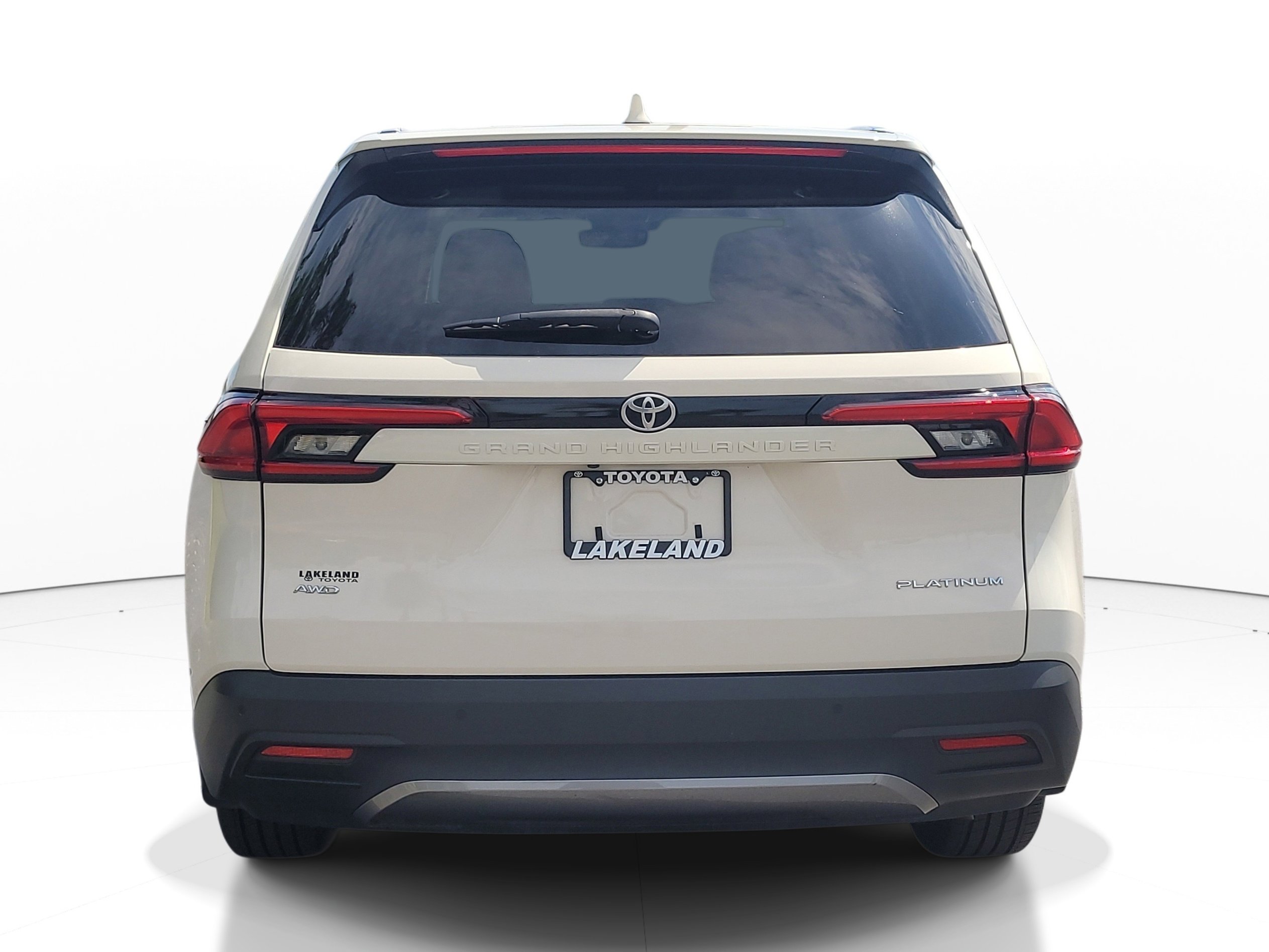 Certified 2024 Toyota Grand Highlander AWD image 6