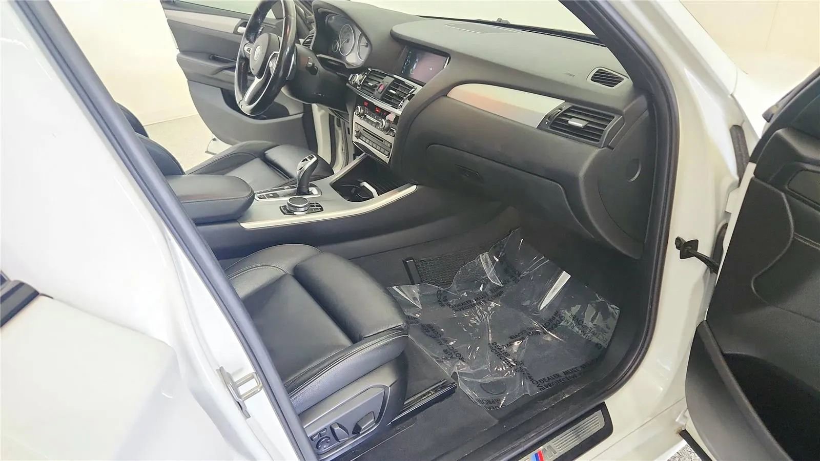 Used 2017 BMW X3 xDrive28i AWD/4WD image 35