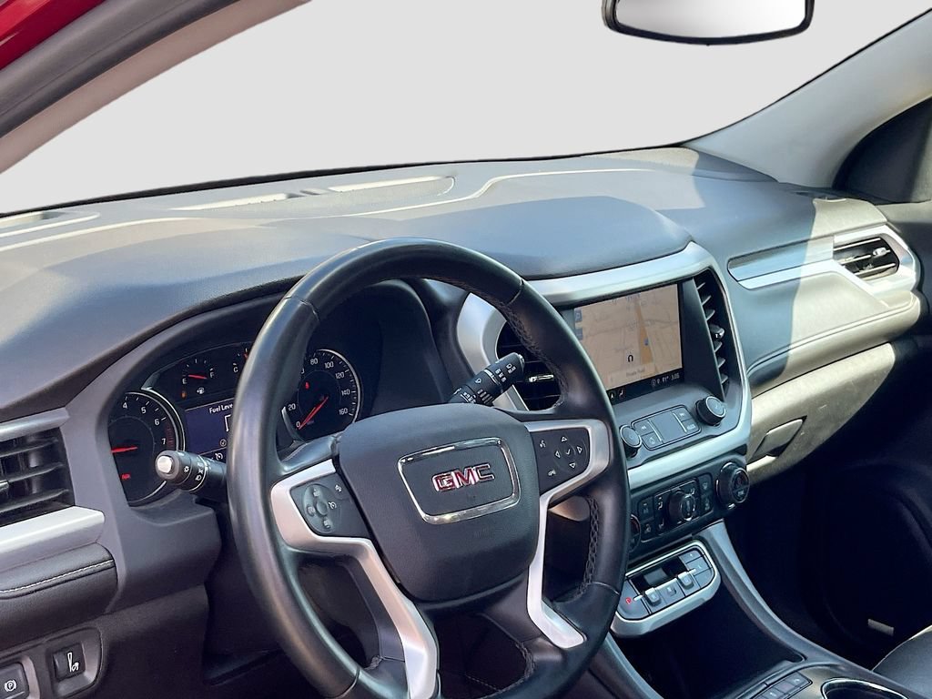 Used 2023 GMC Acadia SLT FWD image 9
