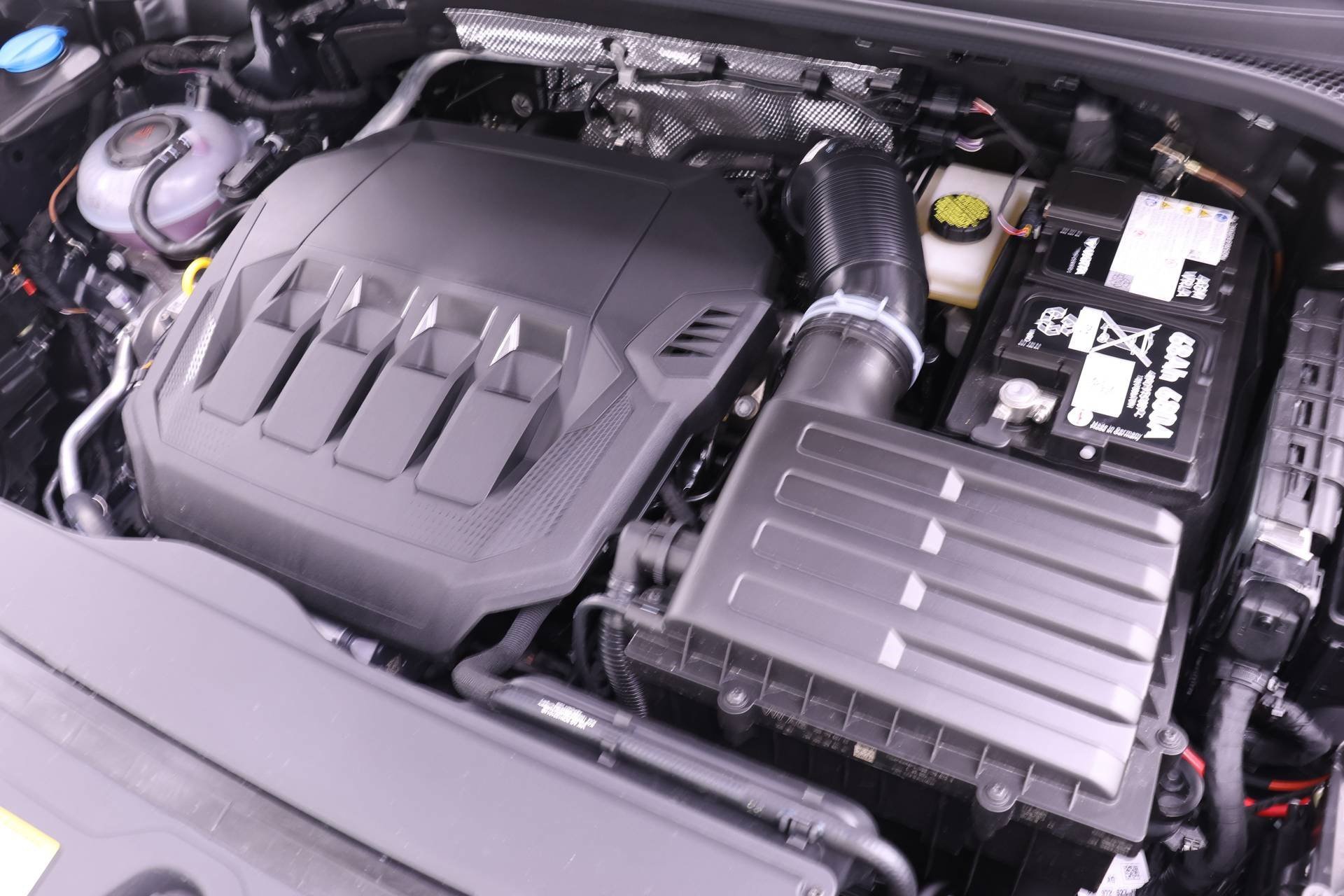 New 2025 Audi Q3 2.0T Premium Plus image 17