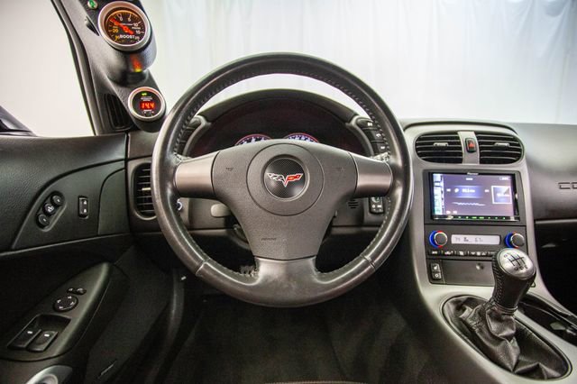 Used 2006 Chevrolet Corvette Z06 w/ Preferred Equipment Group image 41