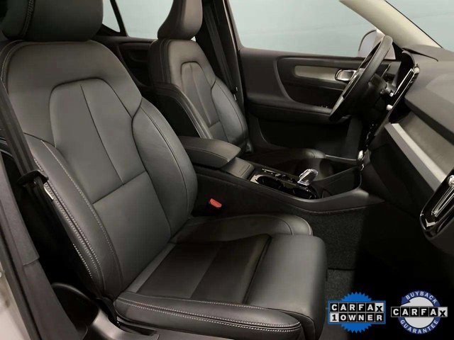 Used 2025 Volvo XC40 B5 Plus image 84