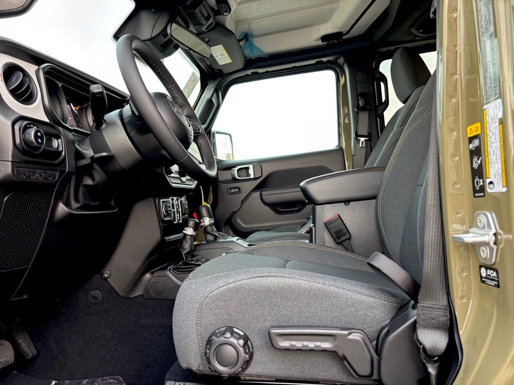 New 2026 Jeep Gladiator Sport image 12