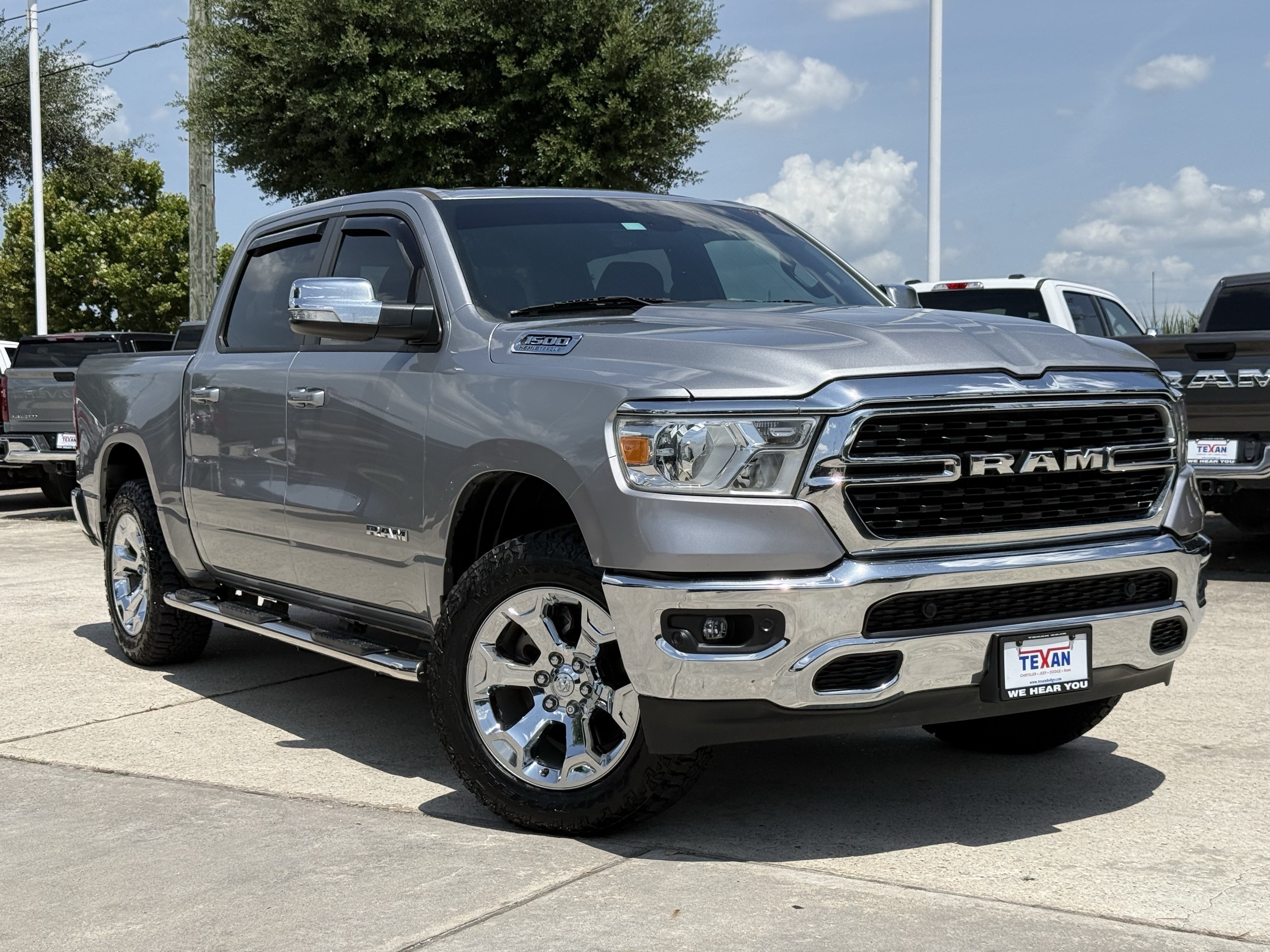 Used 2022 RAM 1500 Lone Star AWD/4WD image 2