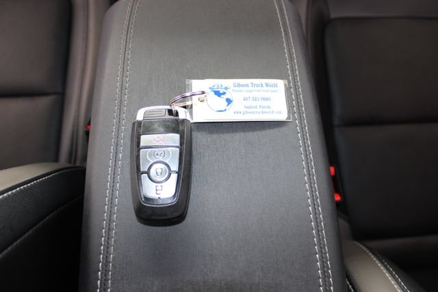 Used 2025 Ford Bronco Outer Banks AWD/4WD image 29