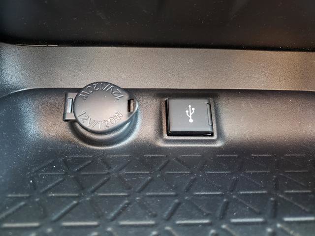 Used 2022 Toyota RAV4 XLE image 21