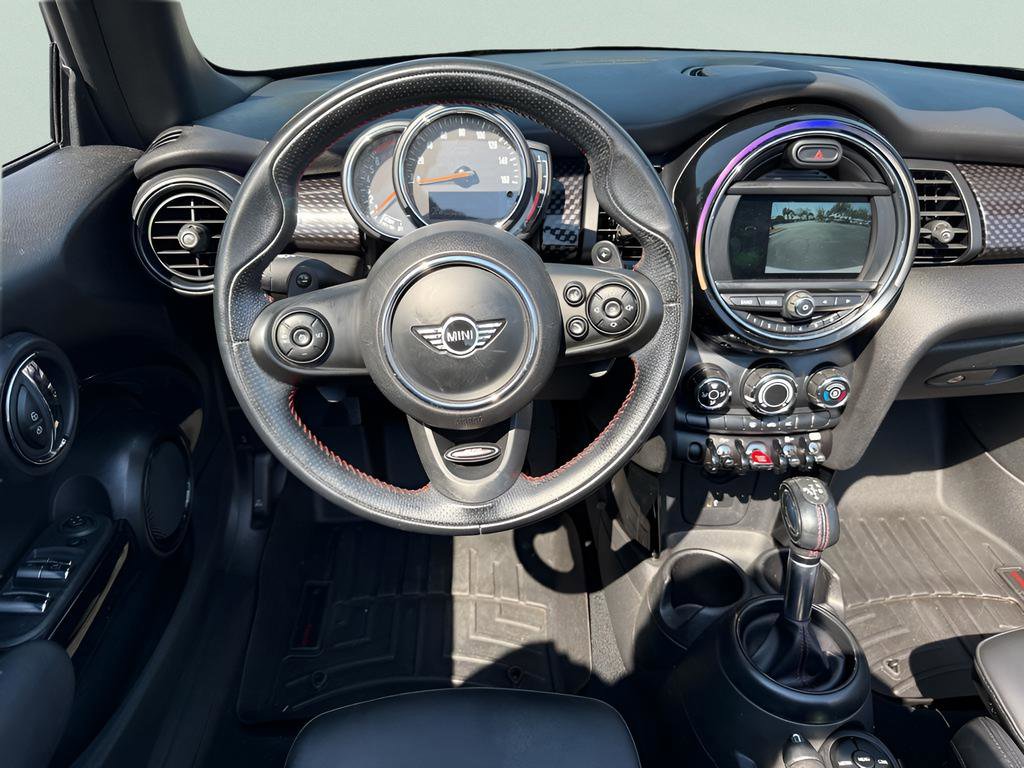 Used 2019 MINI Cooper S w/ Signature Upholstery Package image 10