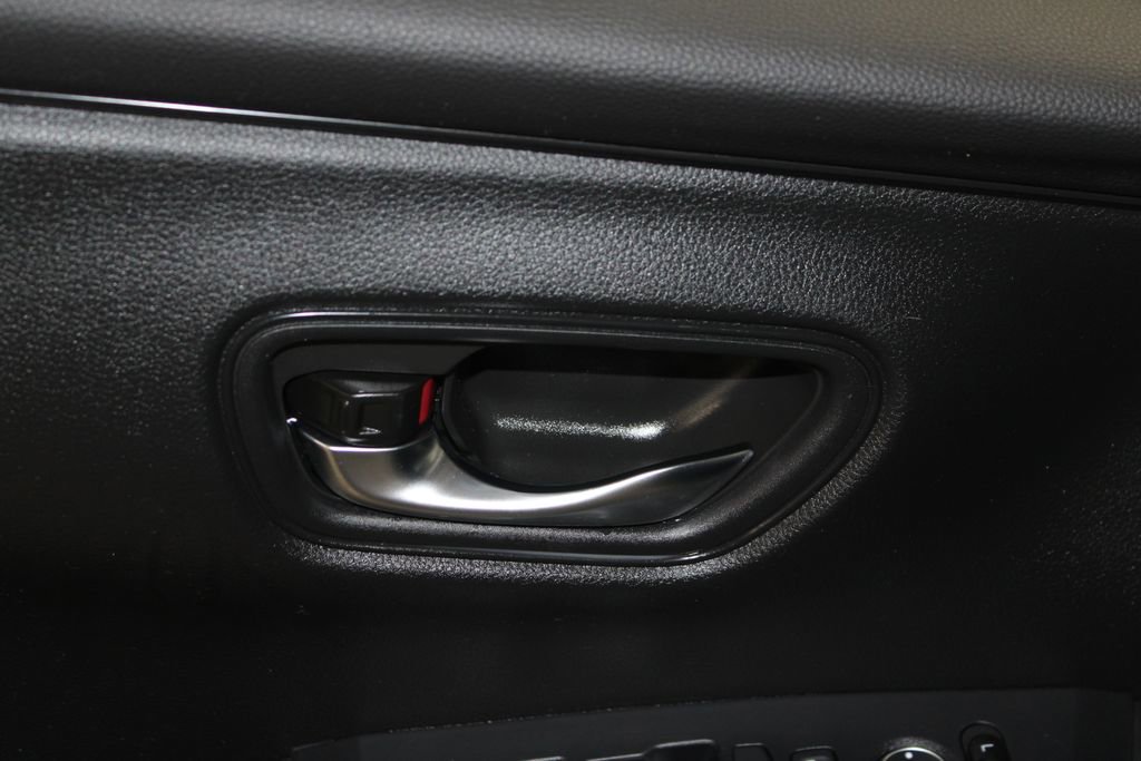 Used 2023 Honda HR-V Sport image 8