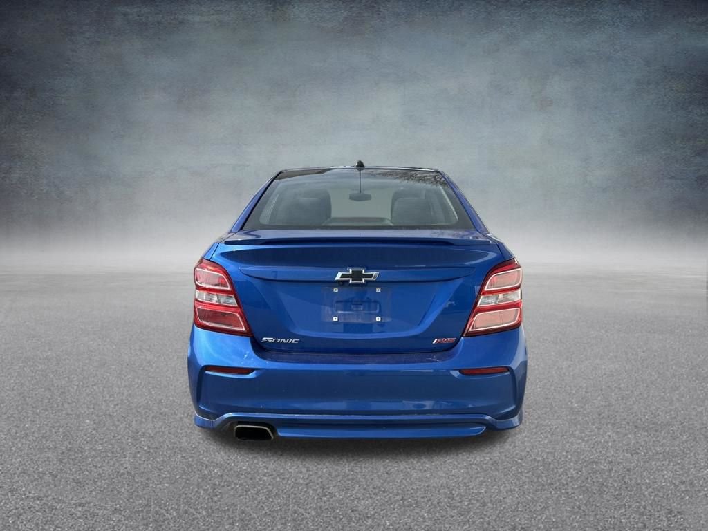 Used 2020 Chevrolet Sonic LT w/ Convenience Package image 5