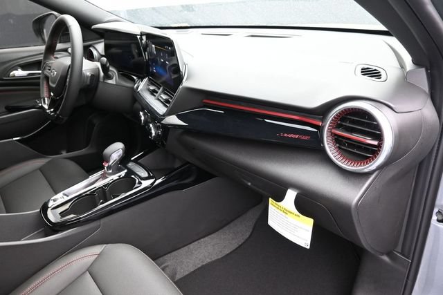 New 2026 Chevrolet Trax RS w/ Driver Confidence Package FWD image 39