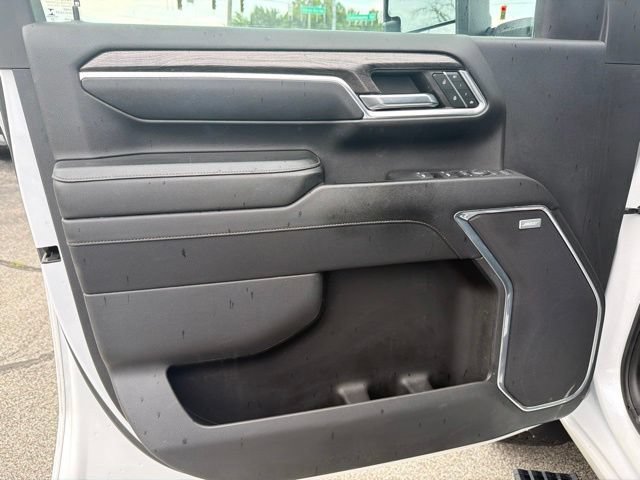 Used 2024 Chevrolet Silverado 2500 LTZ w/ LTZ Convenience Package AWD/4WD image 13