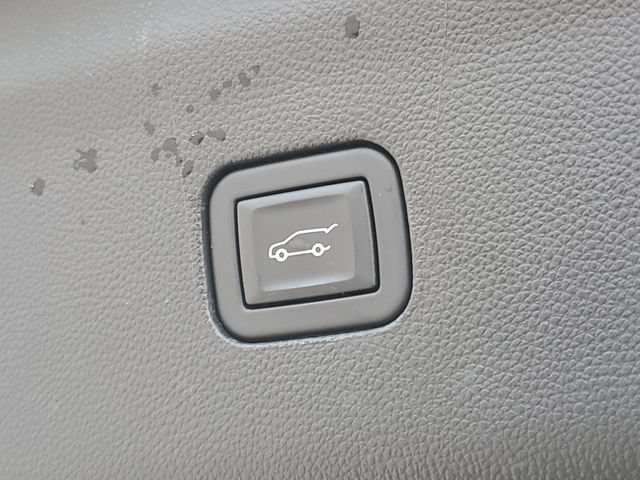 Certified 2023 Buick Enclave Premium AWD/4WD image 9
