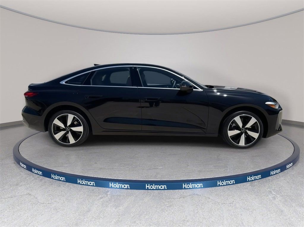 Used 2025 Audi A5 2.0T Premium w/ Convenience Package image 4