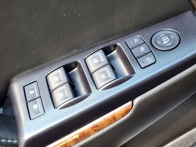 Used 2015 Chevrolet Tahoe LTZ AWD/4WD image 27