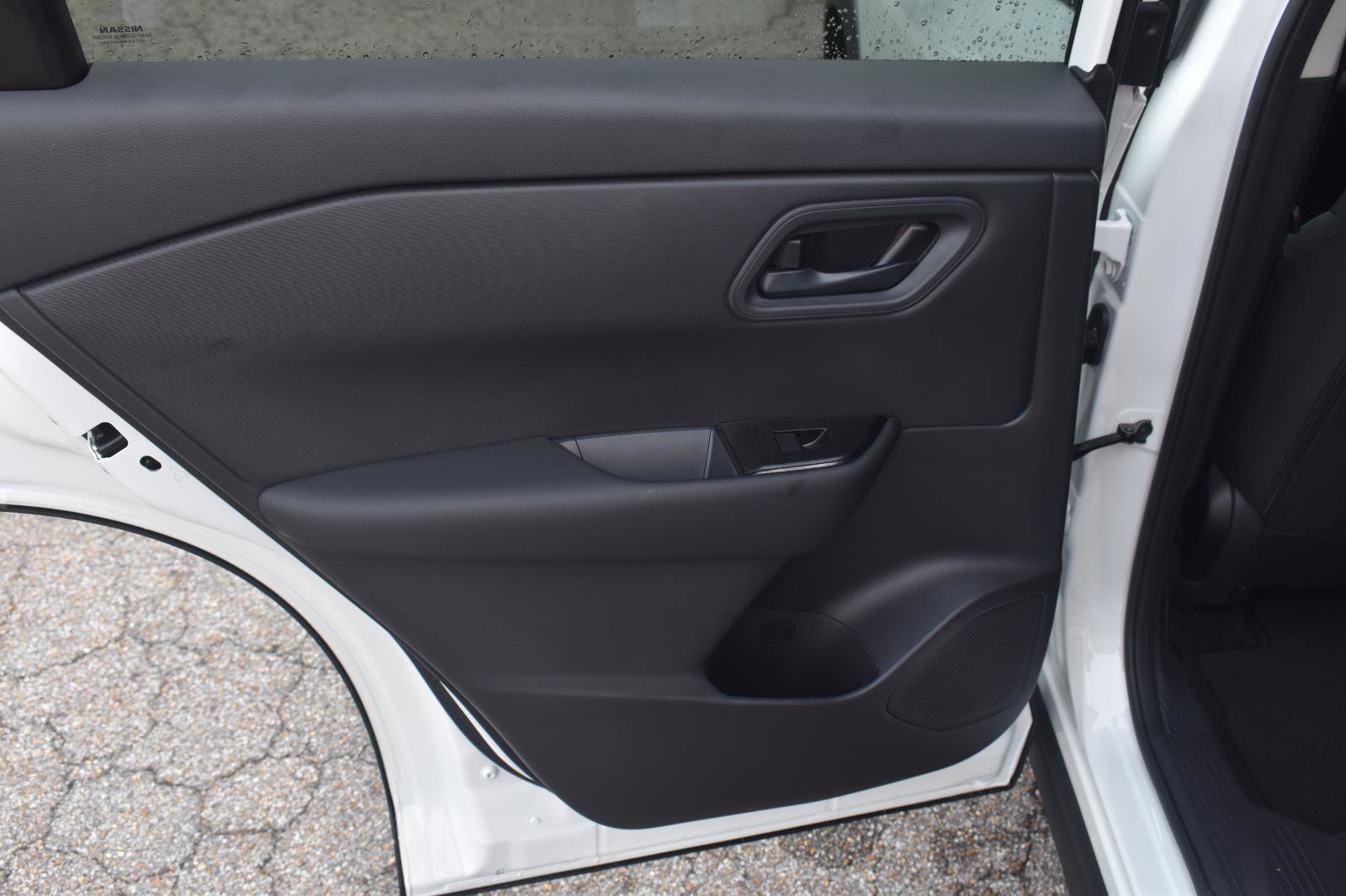 Used 2026 Nissan Rogue S FWD image 40