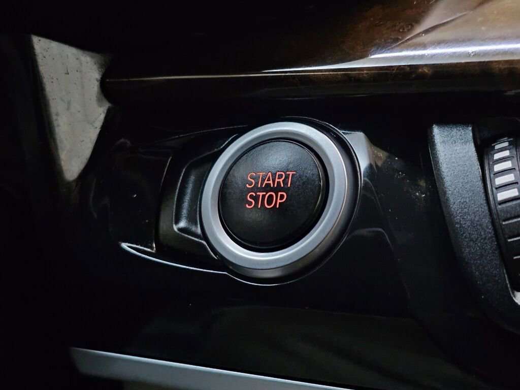 Used 2017 BMW X5 xDrive40e image 36