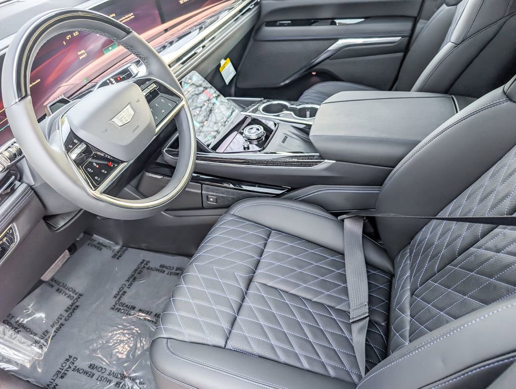 New 2026 Cadillac Escalade IQL Sport 1 w/ LPO, ONYX Package AWD/4WD image 8