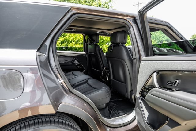 New 2026 Land Rover Range Rover Sport SE AWD/4WD image 46