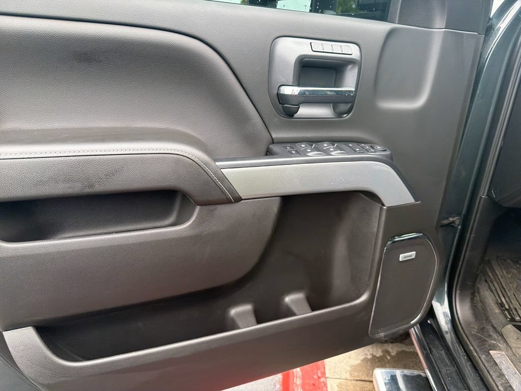 Used 2019 Chevrolet Silverado 2500 LTZ w/ Duramax Plus Package AWD/4WD image 10