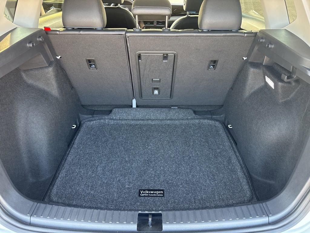 Used 2024 Volkswagen Taos SE image 10