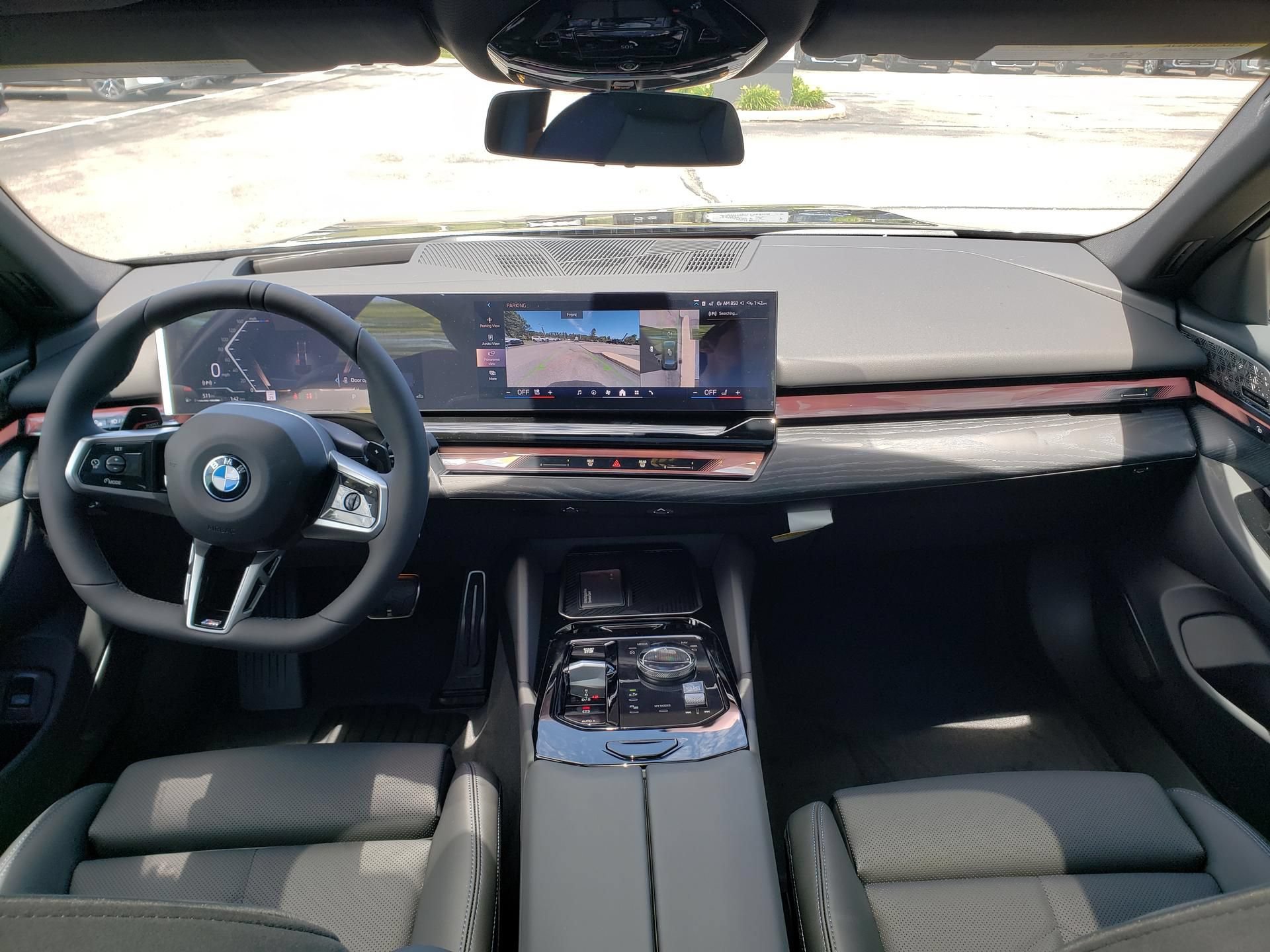 New 2027 BMW 530i xDrive w/ M Sport Package AWD/4WD image 13