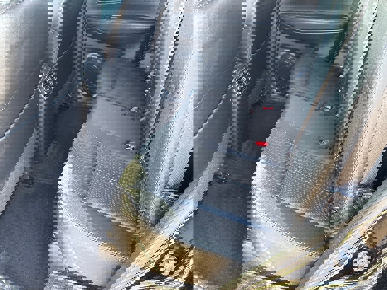 Used 2017 Nissan Rogue SL w/ SL Premium Package image 32