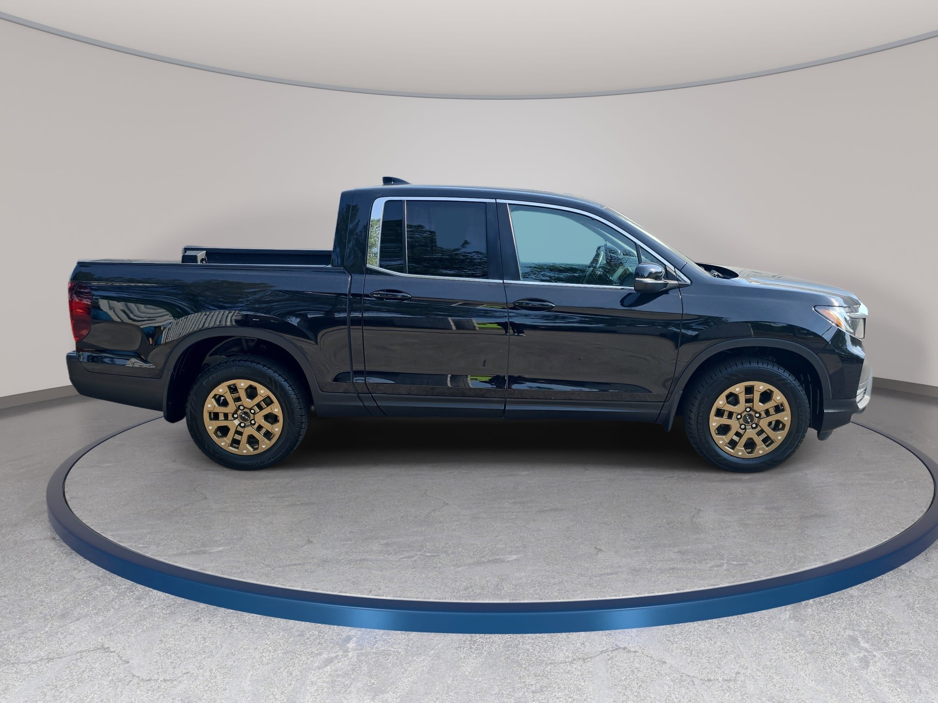 Used 2023 Honda Ridgeline RTL image 4
