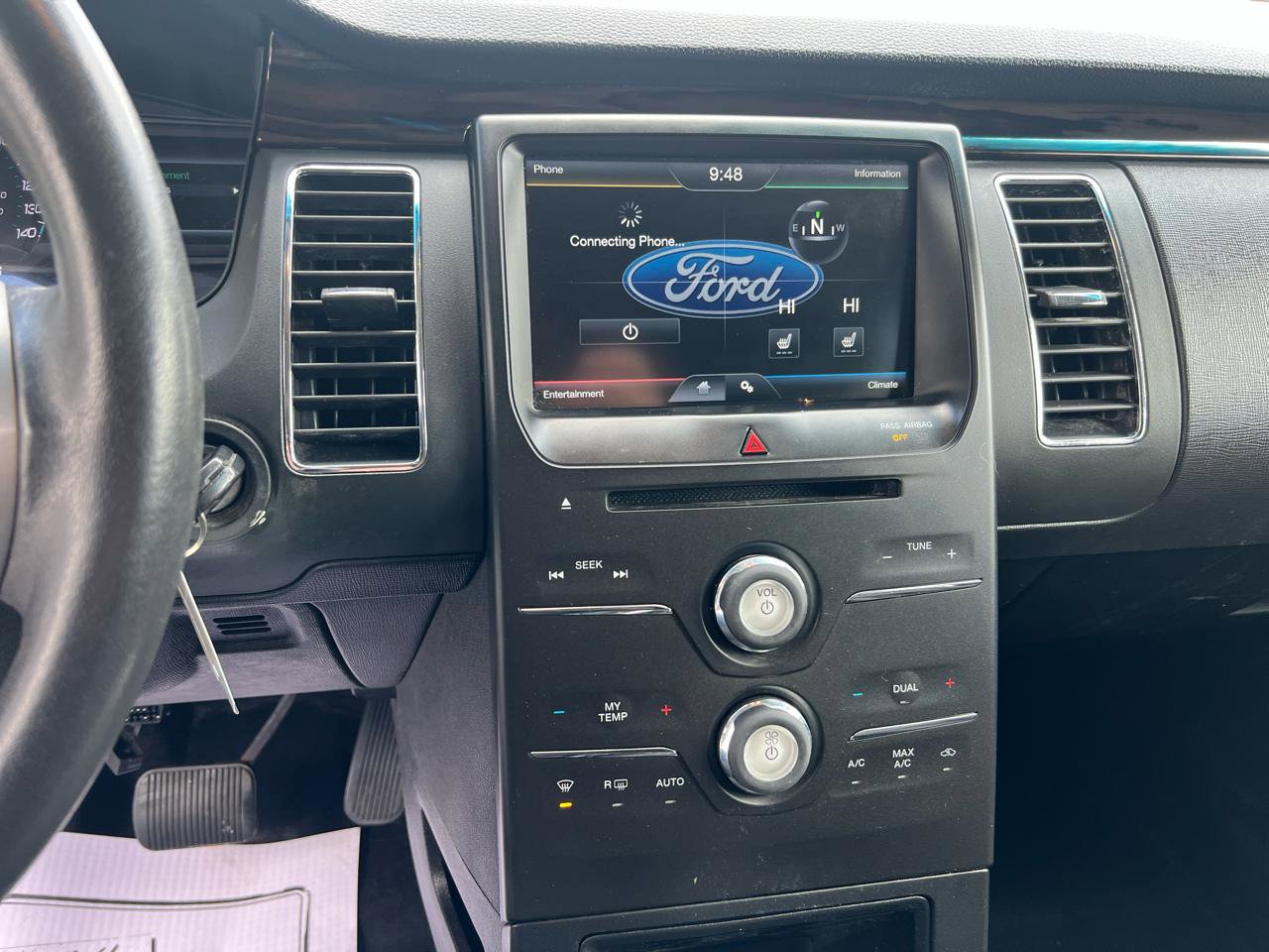 Used 2014 Ford Flex SEL AWD/4WD image 22
